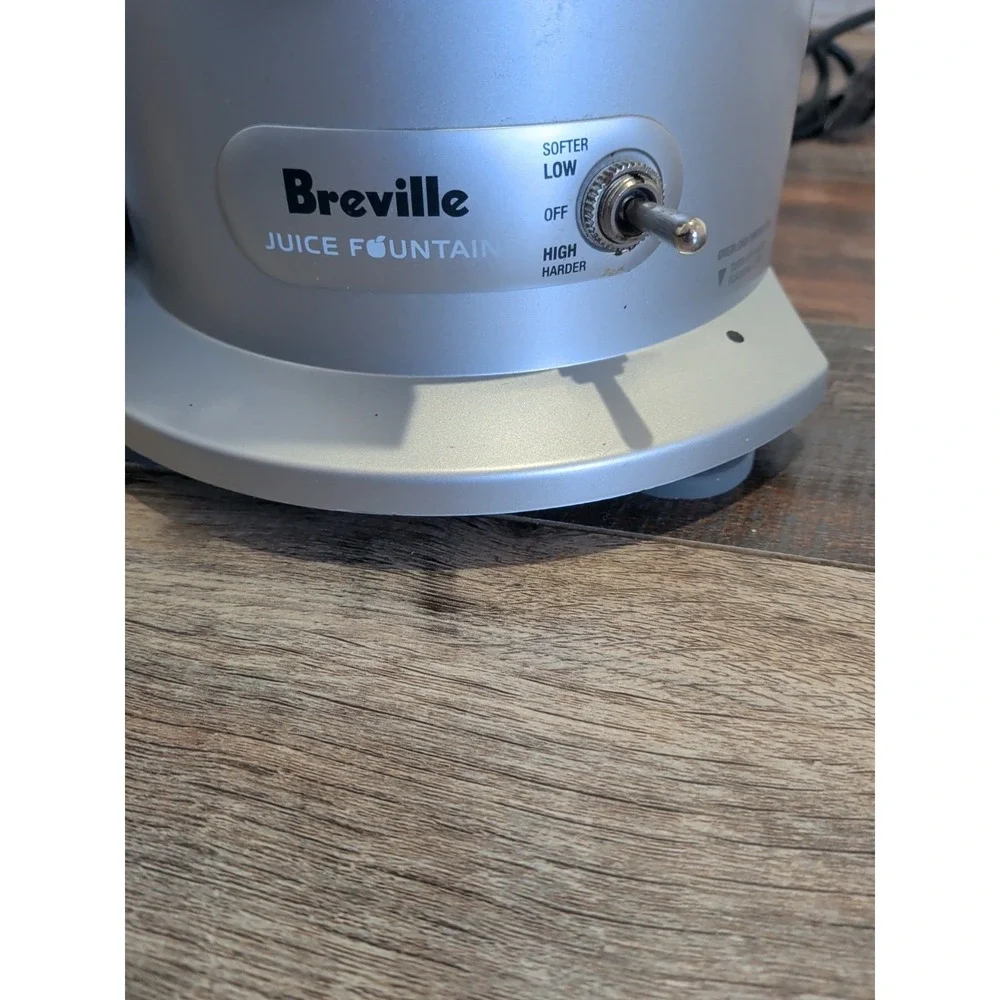Breville JE98XL Electric Juice Fountain Silver